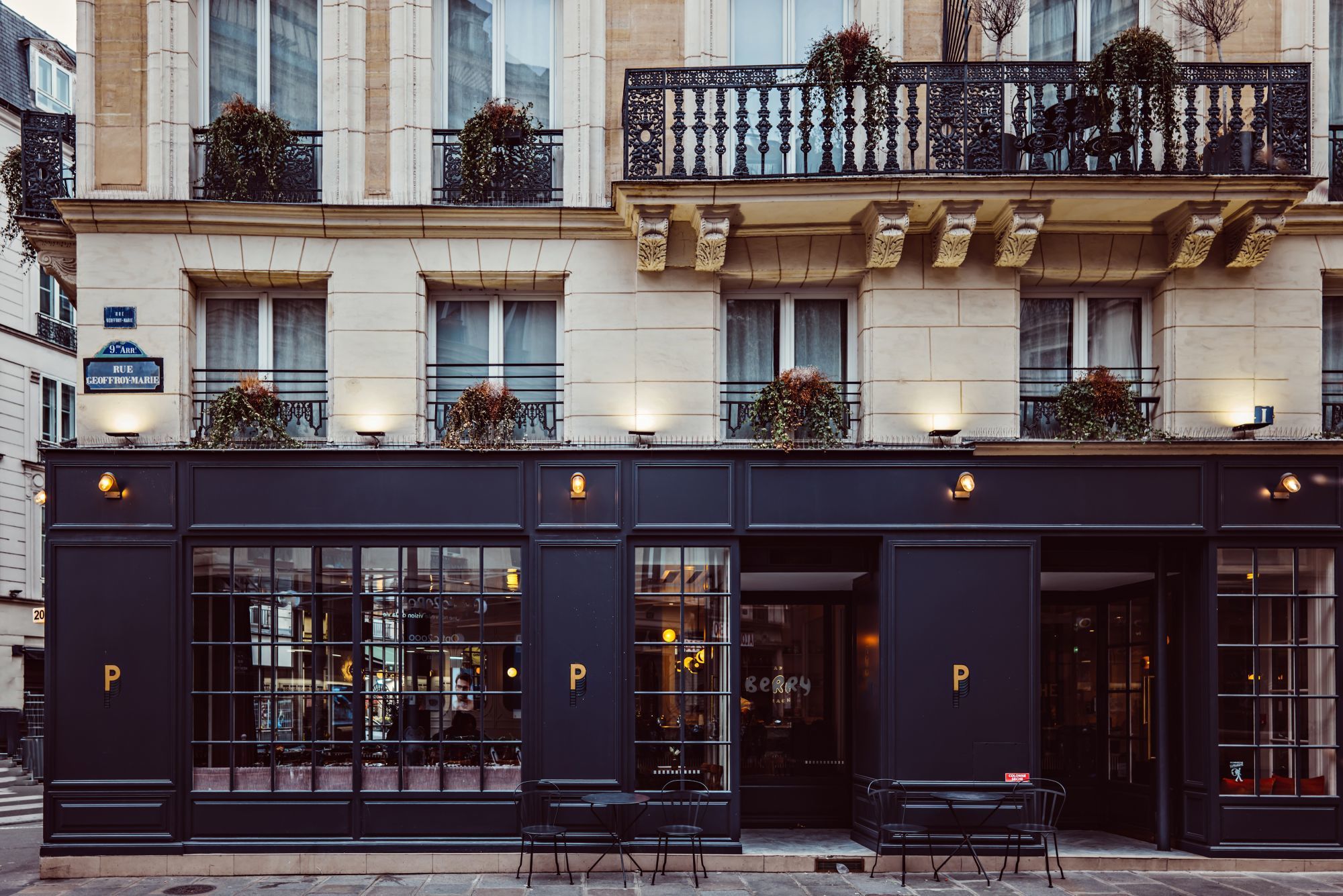 Hotel exterior at Hôtel Panache.