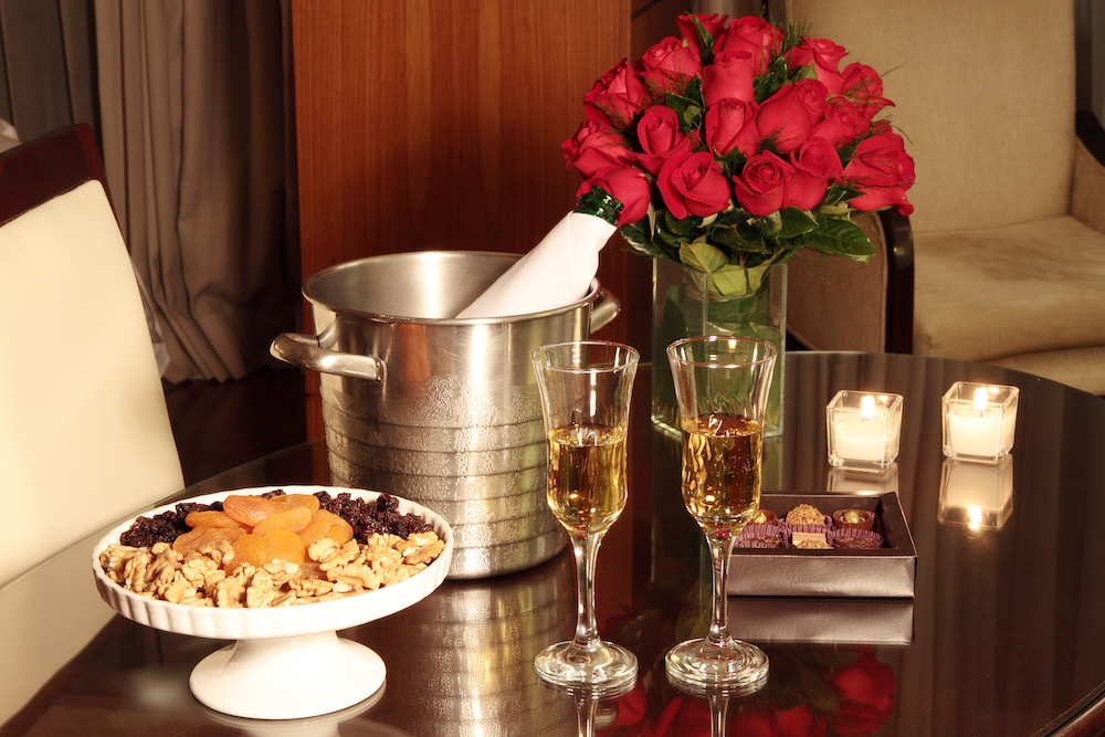 Dining or bar setting at George V Casa Branca.